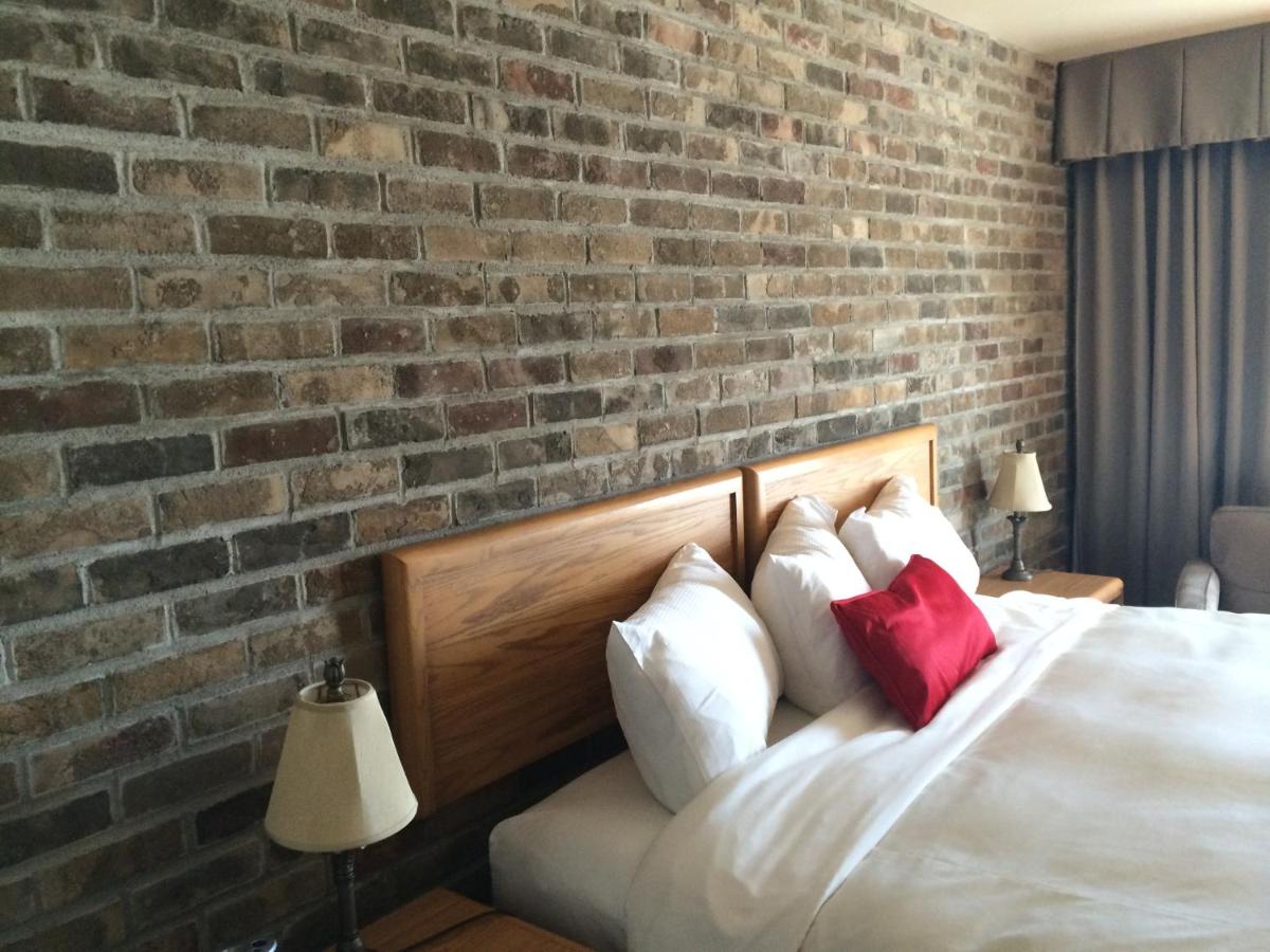 Manoir Belle Plage est un hôtel gay friendly à Carleton sur Mer en Gaspésie au Québec