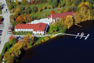 Manoir du Lac William est un hôtel gay friendly à Saint-Ferdinand du Centre du Québec