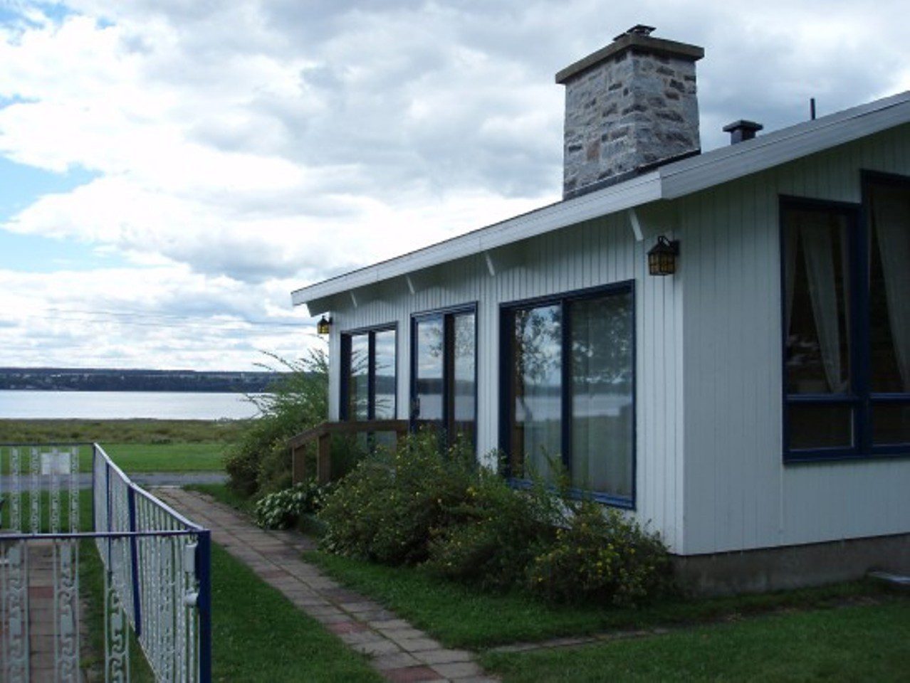 Moulin de Saint-Laurent est un chalet gay friendly Île d'Orléans près de la Ville de Québec