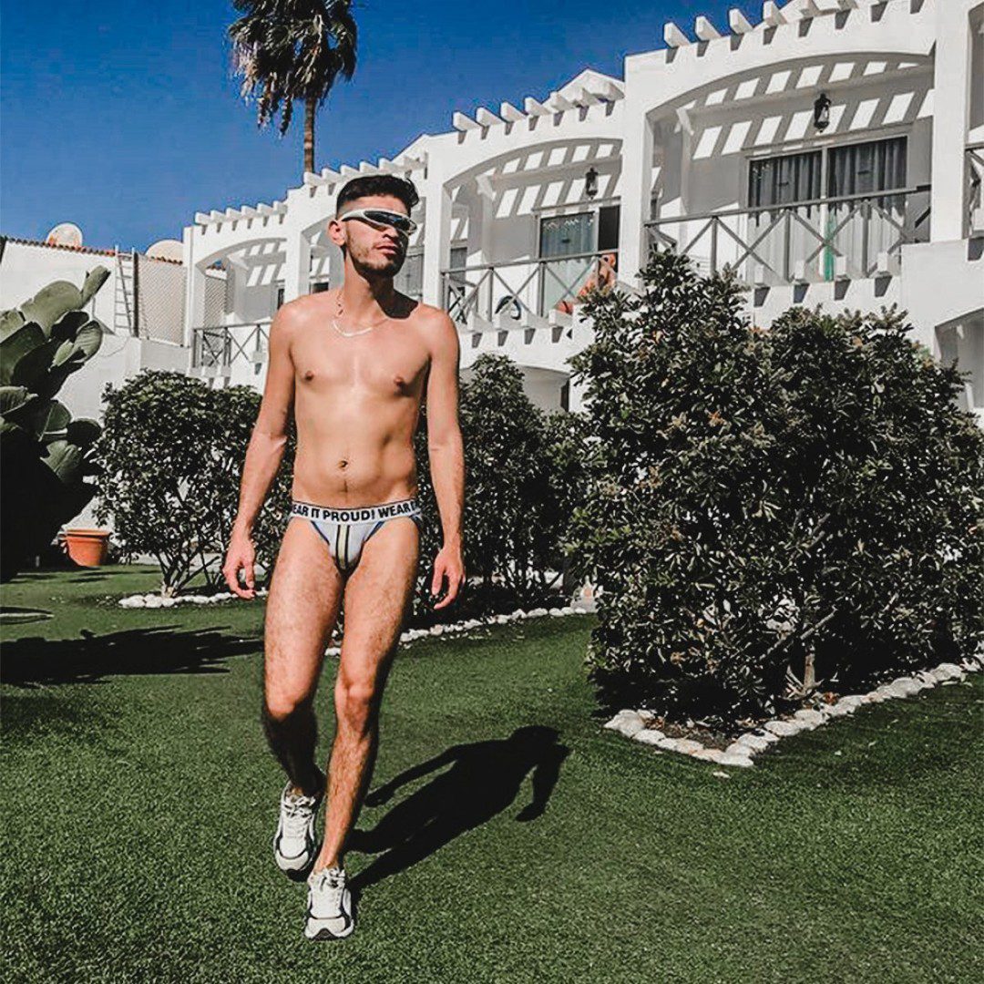Mow Hotels est un hôtel gay à Maspalomas près de Playa del Inglès