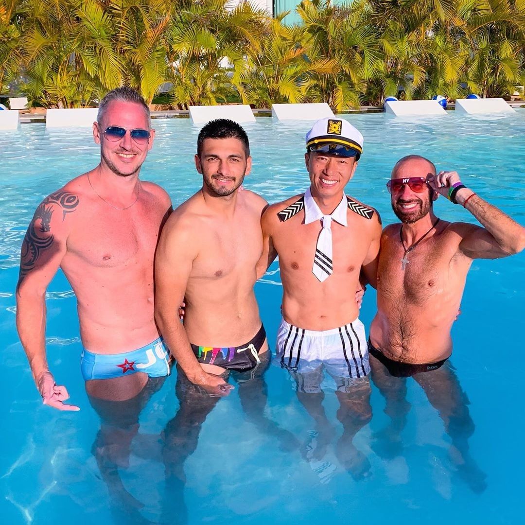 Mow Hotels est un hôtel gay à Maspalomas près de Playa del Inglès
