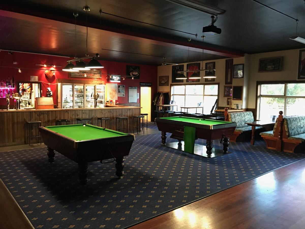 The Wharf Hotel Wynyard est un hôtel gay friendly à Wynyard près de Burnie en Tasmanie Australie