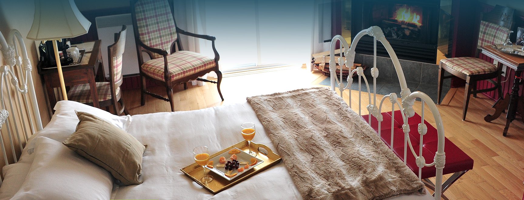 L'Authentique Auberge Restaurant de Charlevoix est un hôtel gay friendly aux Éboulements dans la région de Charlevoix au Québec