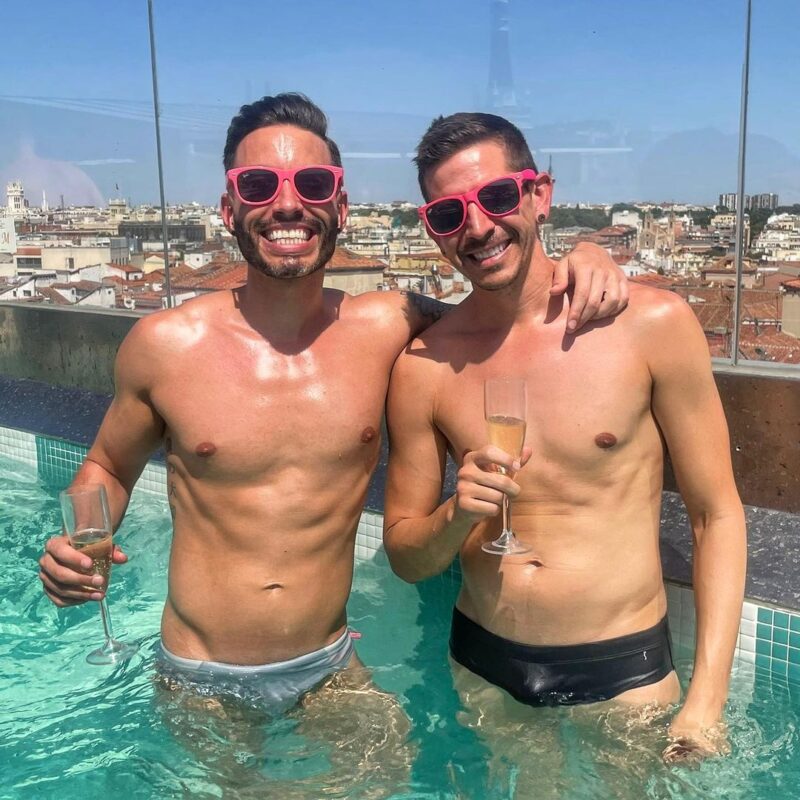 5 agences de voyages queer pour les voyageurs LGBTQ+ en solo
