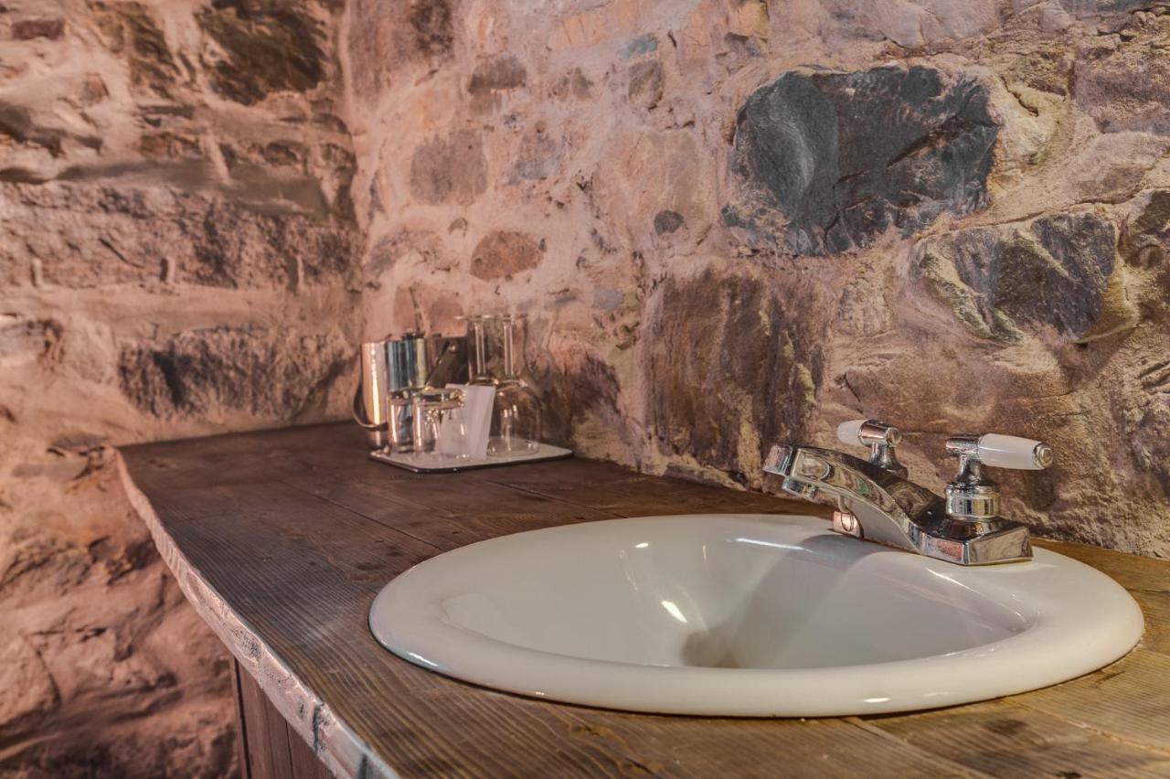 Auberge Nuits de St-Georges est une maison d'hôtes gay friendly à Bromont en Estrie au Québec