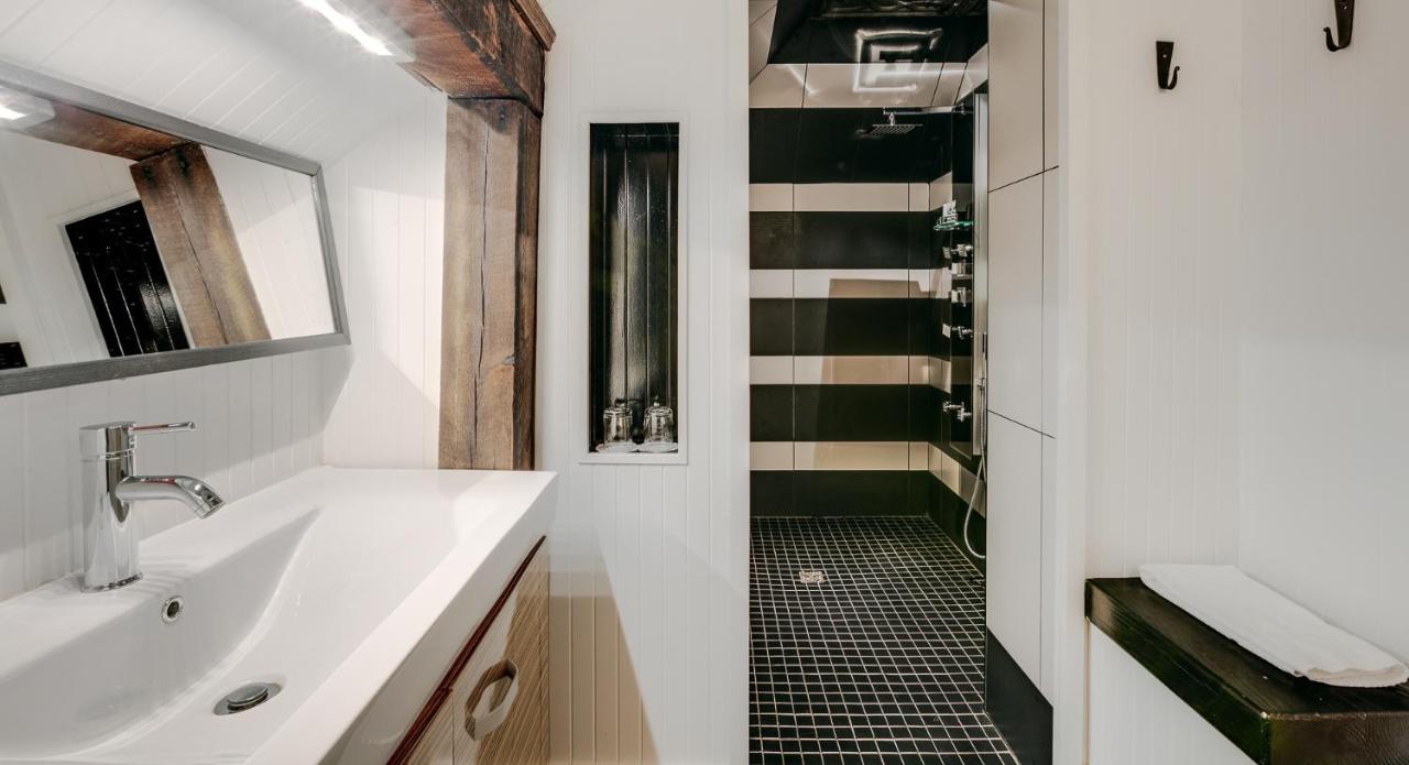 Auberge Nuits de St-Georges est une maison d'hôtes gay friendly à Bromont en Estrie au Québec