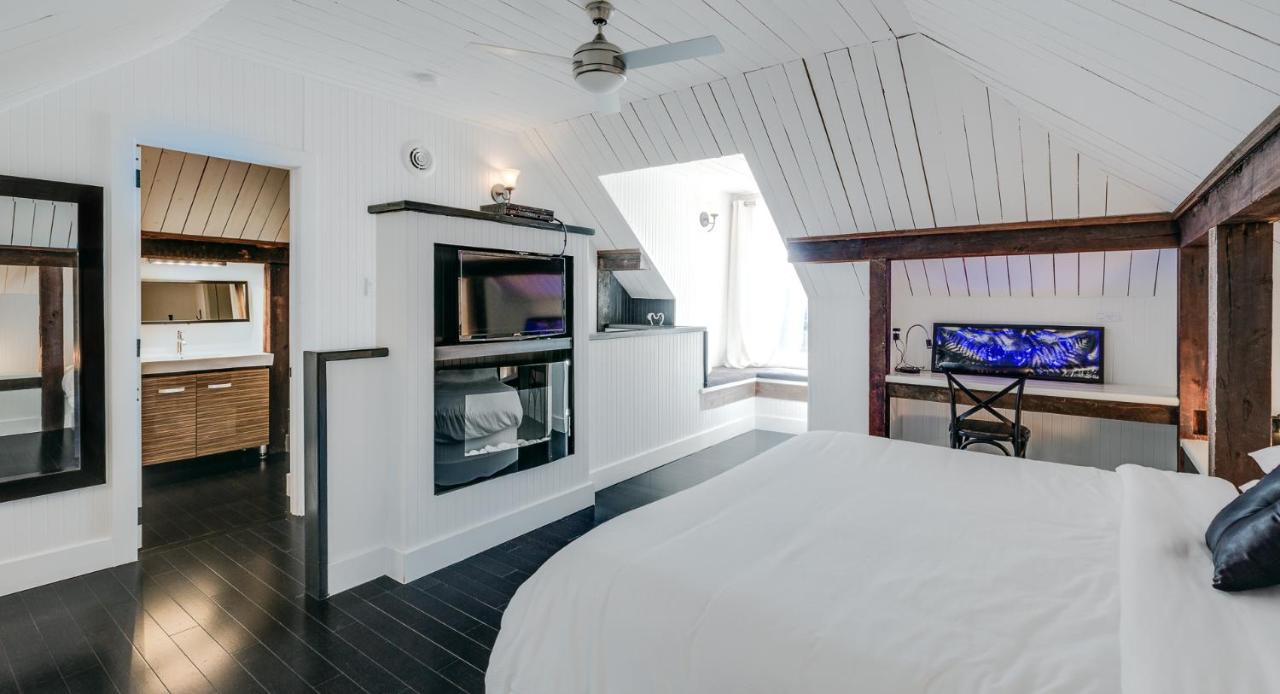 Auberge Nuits de St-Georges est une maison d'hôtes gay friendly à Bromont en Estrie au Québec