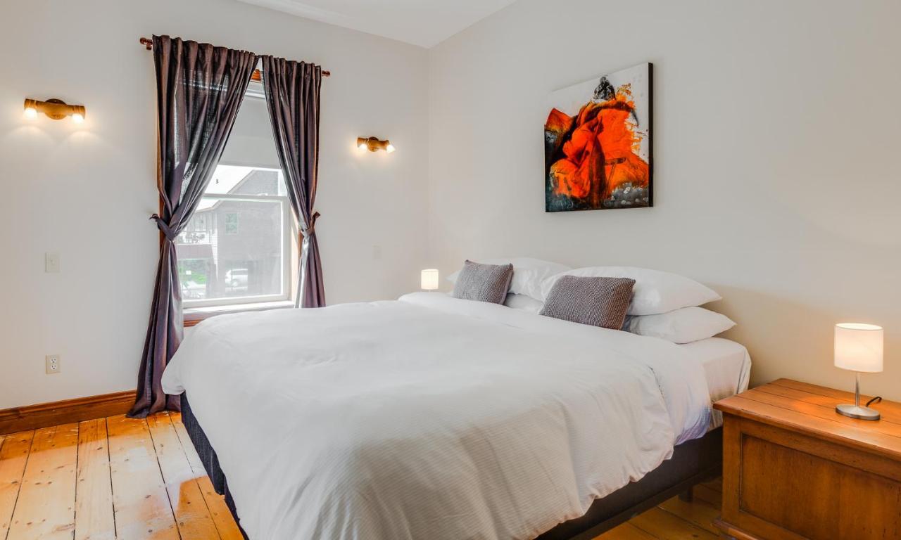 Auberge Nuits de St-Georges est une maison d'hôtes gay friendly à Bromont en Estrie au Québec