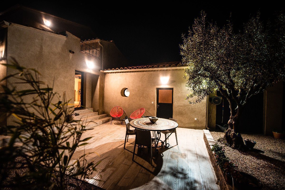 Barr'au Sud est une maison d'hôtes gay friendly à Châteaurenard dans les Bouches-du-Rhône