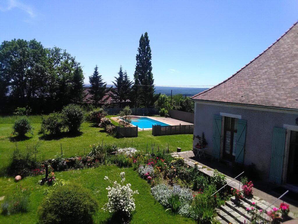 Bienvenue en Dordogne avec les chambres d'hôtes Au sommet du Périgord