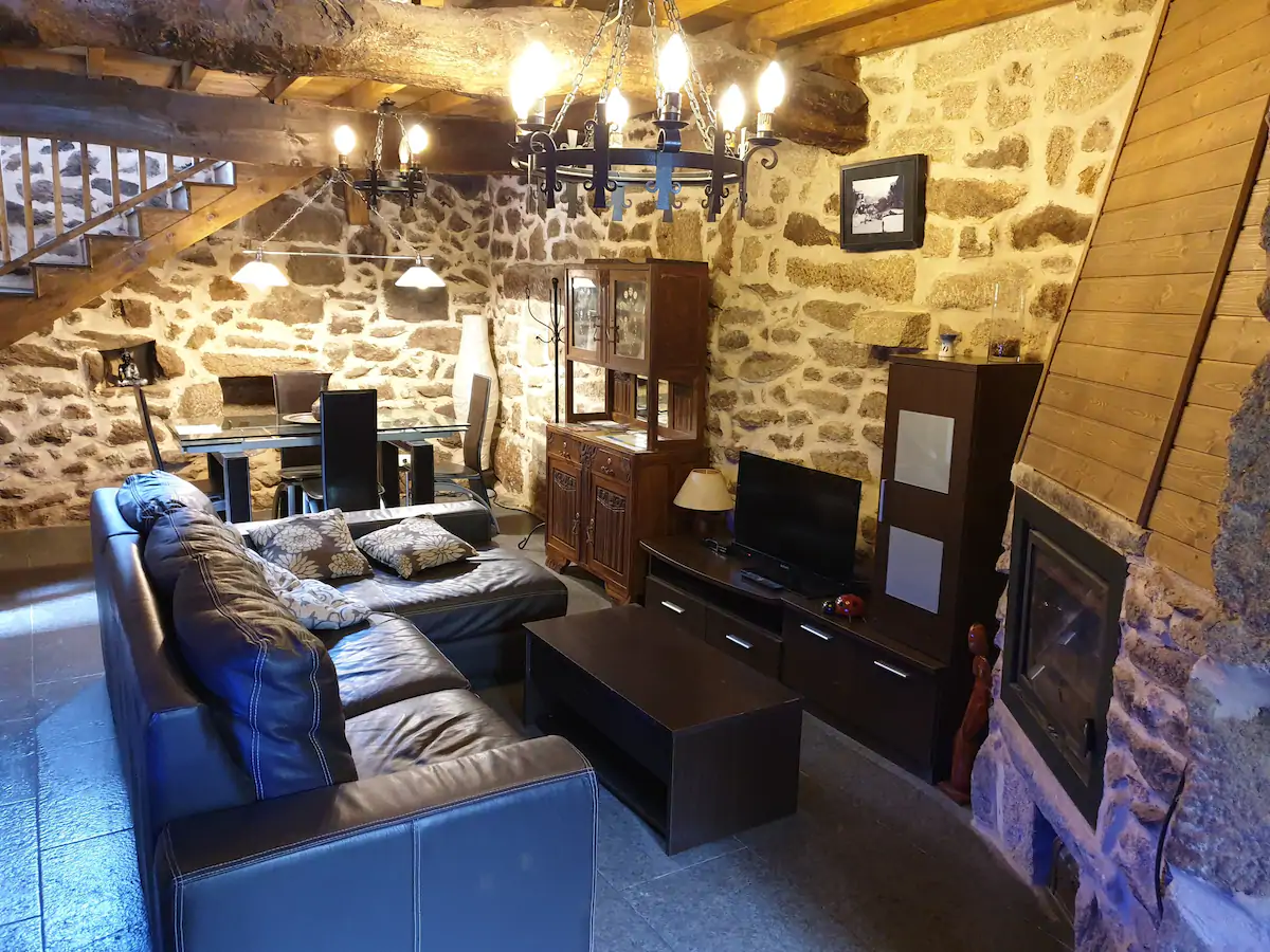 Casa Cirstimil est une maison d'hôtes gay friendly à Cirstimil en Espagne