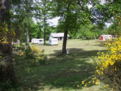 Club du Soleil de Limoges est un camping gay friendly et naturiste près de Limoges en Haute-Vienne