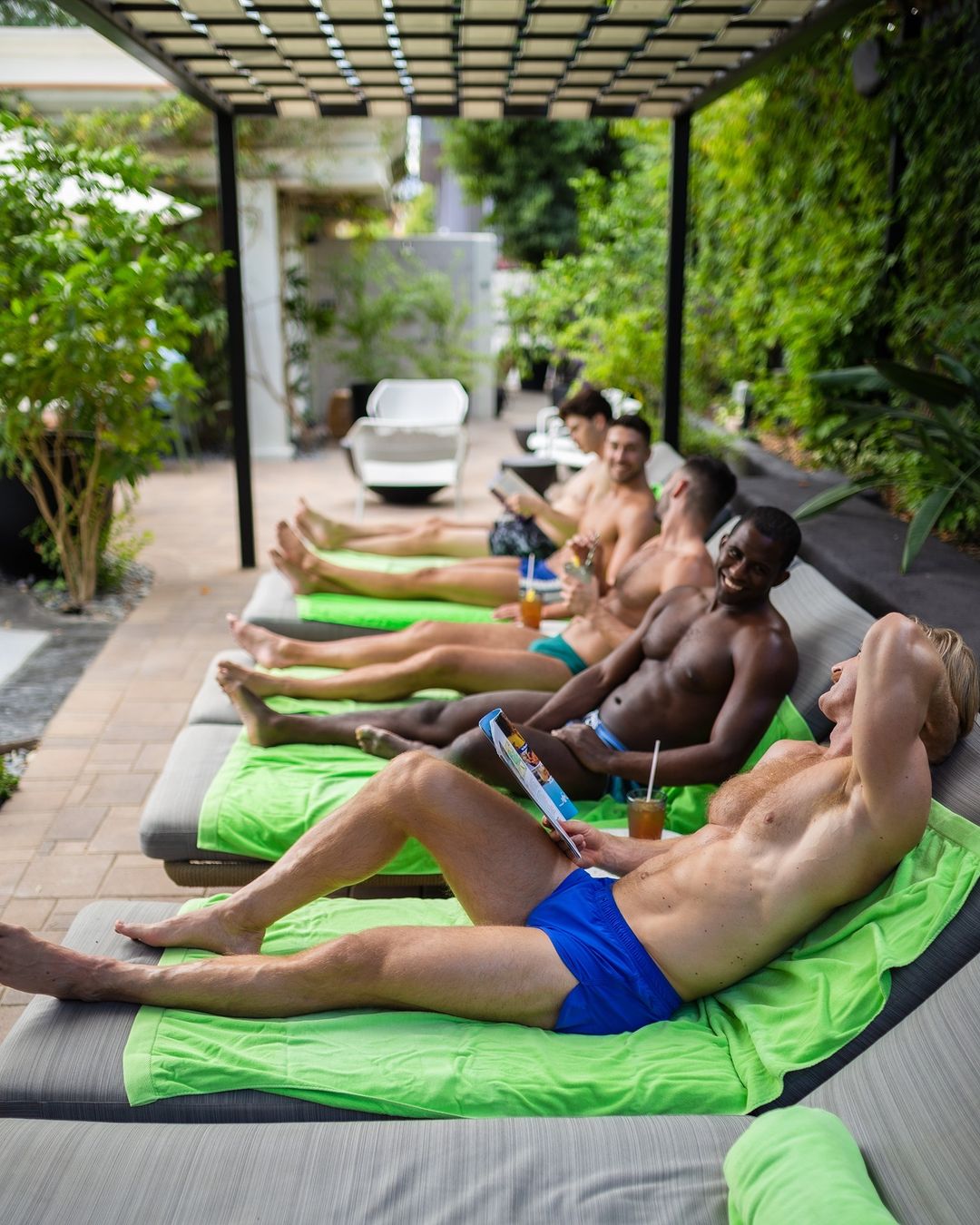 Descanso Resort 100% gay men only à Palm Springs Californie