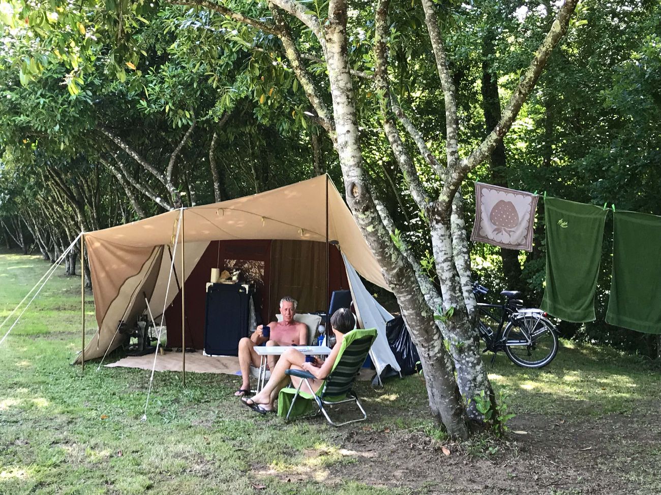 Domaine Laborde est un village naturiste gay friendly en Dordogne et Lot et Garonne