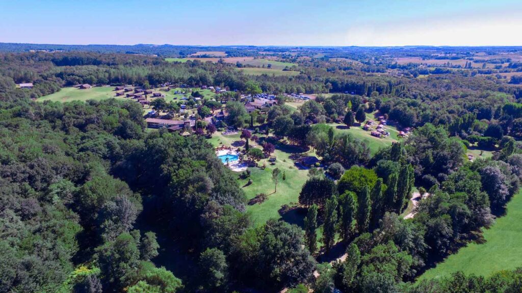 Domaine Laborde est un village naturiste gay friendly en Dordogne et Lot et Garonne