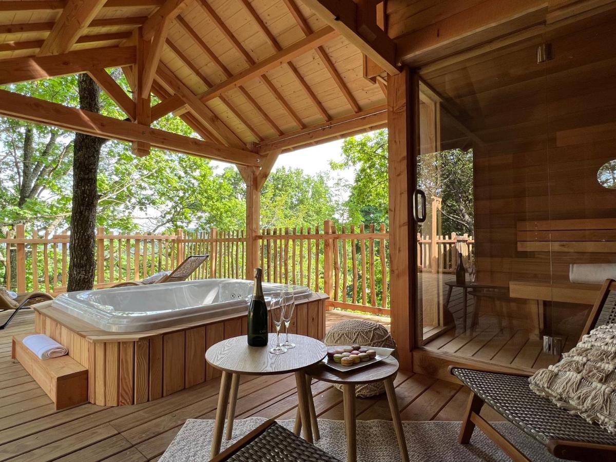 Dôme à Bulles sont des chalets gay friendly à Orcines dans le Puy de Dôme
