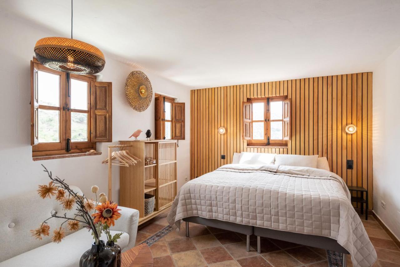 Finca Fabulosa est une maison d'hôtes gay friendly pour nudiste seulement à Álora près de Malaga en Espagne