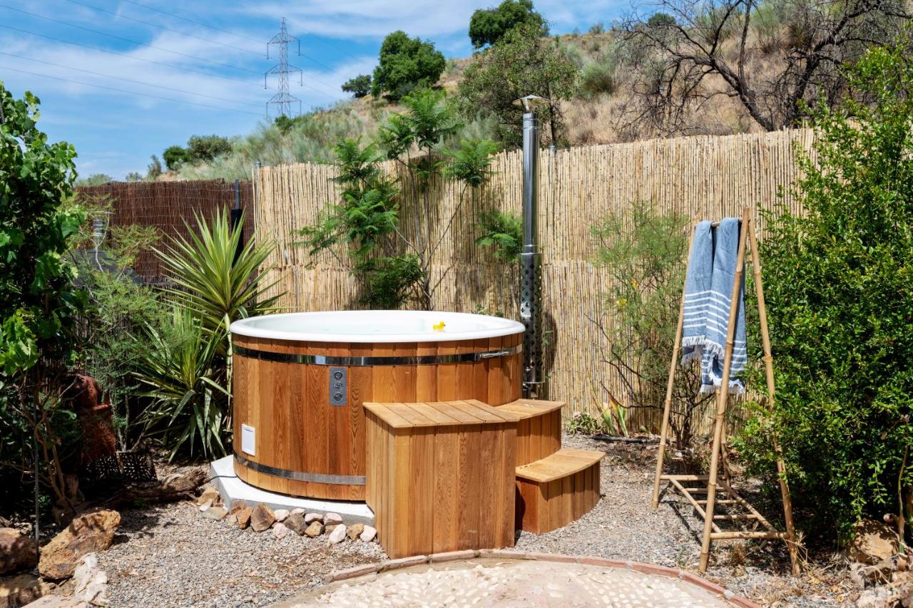 Finca Fabulosa est une maison d'hôtes gay friendly pour nudiste seulement à Álora près de Malaga en Espagne