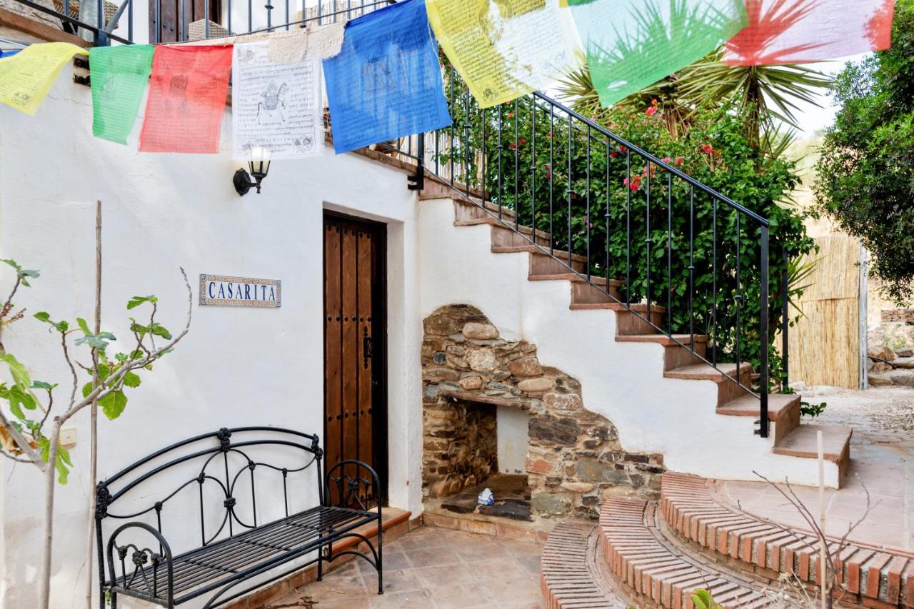 Finca Fabulosa est une maison d'hôtes gay friendly pour nudiste seulement à Álora près de Malaga en Espagne