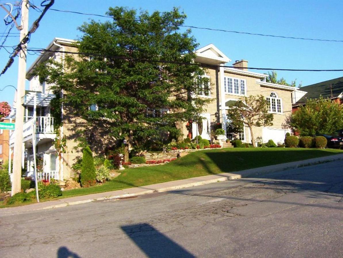 Gite Le Caméléon est une maison d'hôtes gay friendly à Sherbrooke en Estrie au Québec