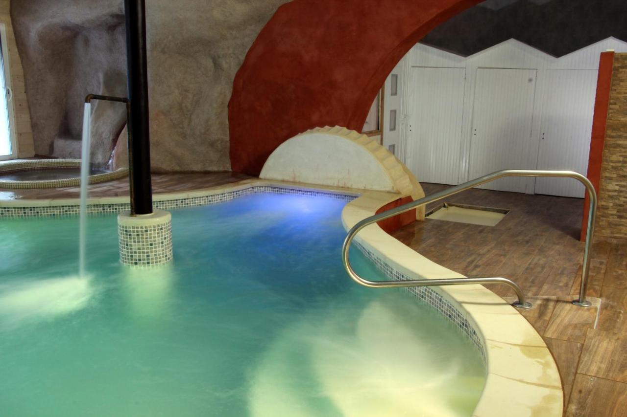 La Font Vineuse : Spa Hôtel gay friendly à Saint Pierre d'Argençon dans les Hautes-Alpes
