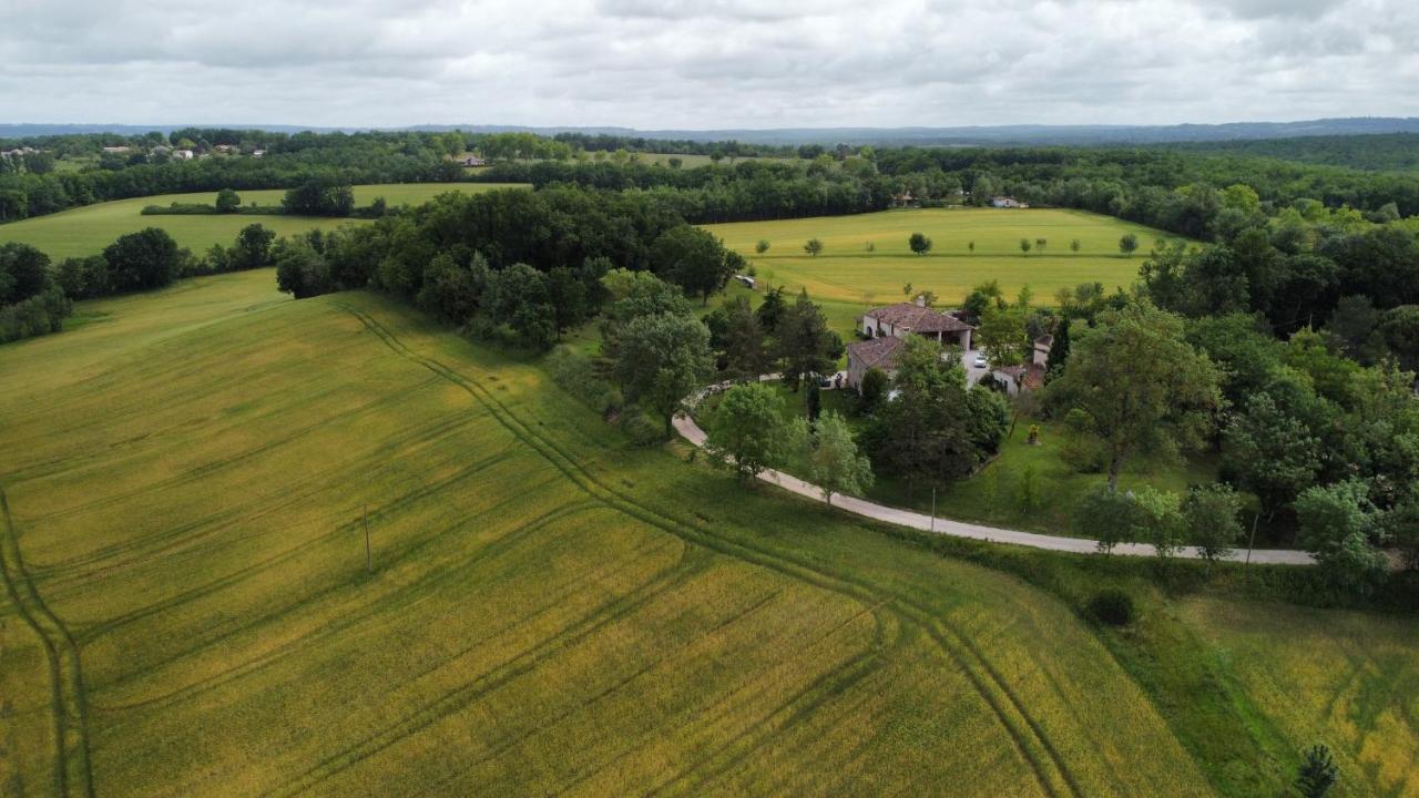 La Maison du Pech est une maison d’hôtes gay friendly à Monteils dans l’Aveyron 09