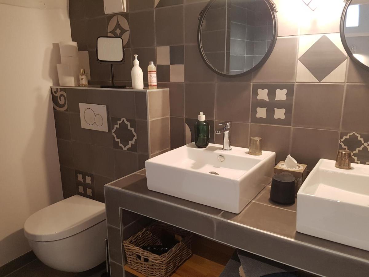 La loge du Grand Cèdre : maison d'hôtes gay friendly à Fontcouverte en Charente Maritime