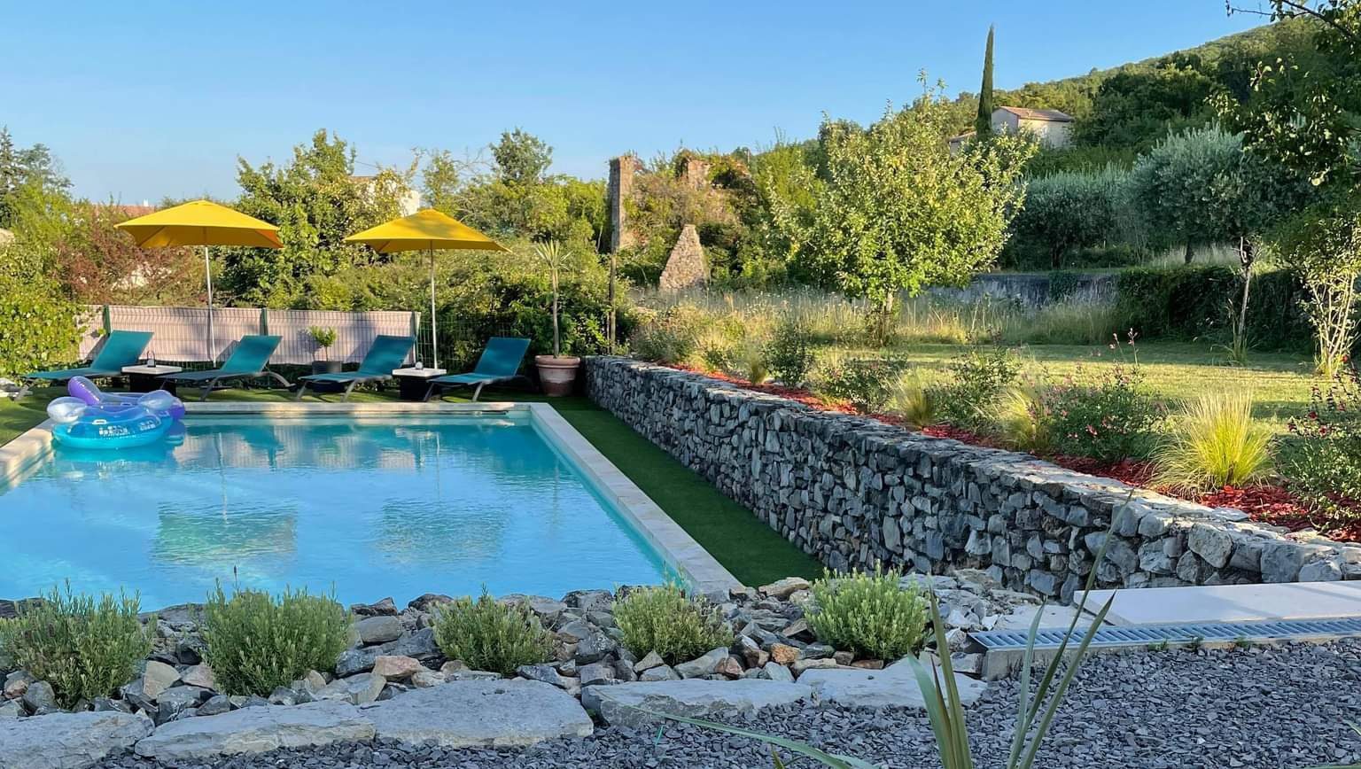 Le Cocon du Mûrier est une maison d'hôtes gay friendly à Courry en Ardèche