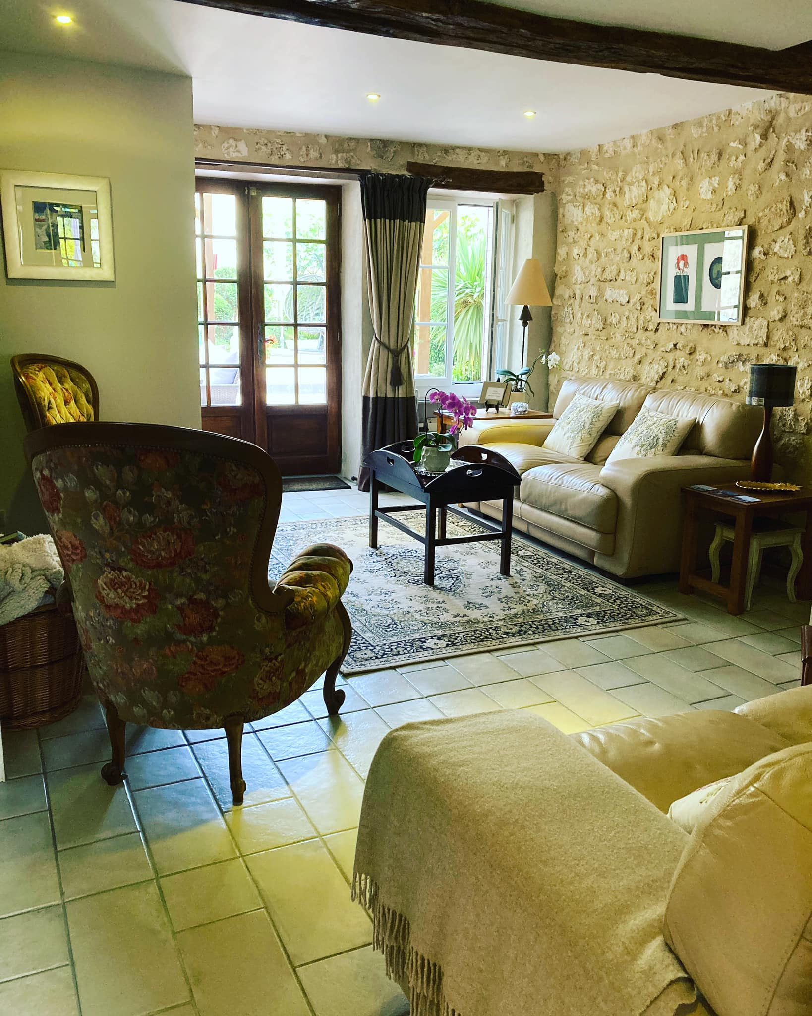 Le Patio sont des chambres d'hôtes gay friendly à La Tour-Blanche-Cercles en Dordogne