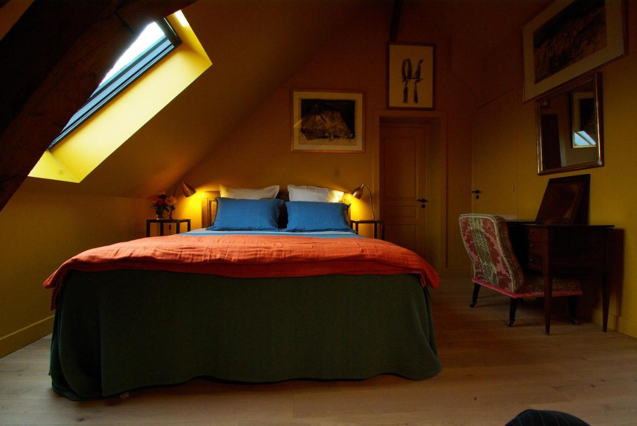 Le Presbytère Perché est une maison d'hôtes gay friendly à Coudehard dans l'Orne en Normandie