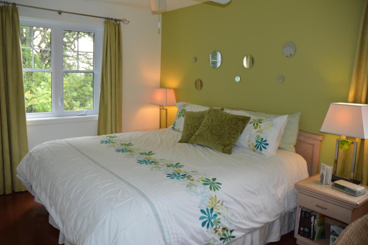 Lecomte de la Fontaine est une maison d'hôtes gay friendly à North Hatley dans l'Estrie au Québec