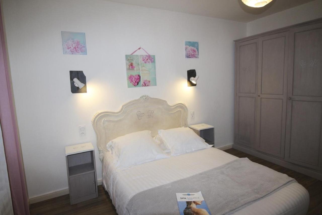Logis Hôtel Au Clos Paillé est un hôtel gay friendly à La Roche-Posay dans la Vienne