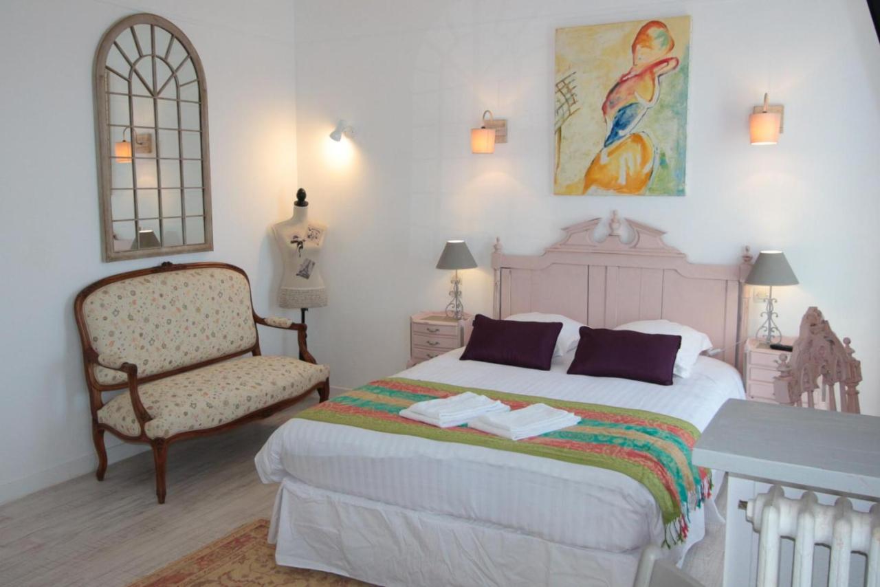 Logis Hôtel Au Clos Paillé est un hôtel gay friendly à La Roche-Posay dans la Vienne