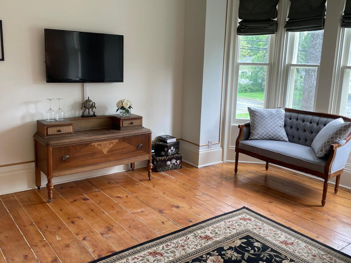 Manoir Sweetsburg est une maison d'hôtes gay friendly à Cowansville en Estrie au Québec