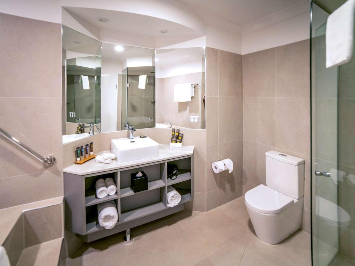 Novotel Cairns Oasis Resort est un hôtel gay friendly à Cairns dans la Gold Coast en Australie