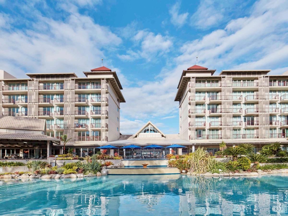 Novotel Cairns Oasis Resort est un hôtel gay friendly à Cairns dans la Gold Coast en Australie