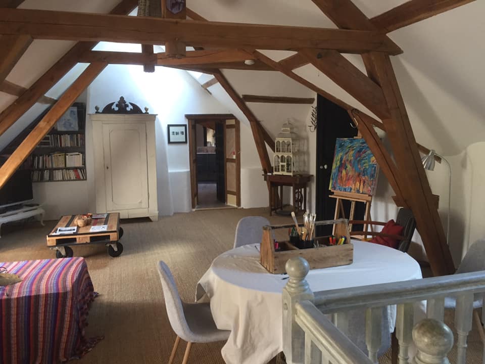 Des pièces différentes de la maison d'hôtes