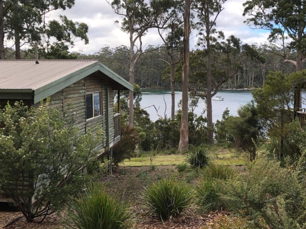 Stewarts Bay Lodge sont des chalets locatifs à Port Arthur en Tasmanie