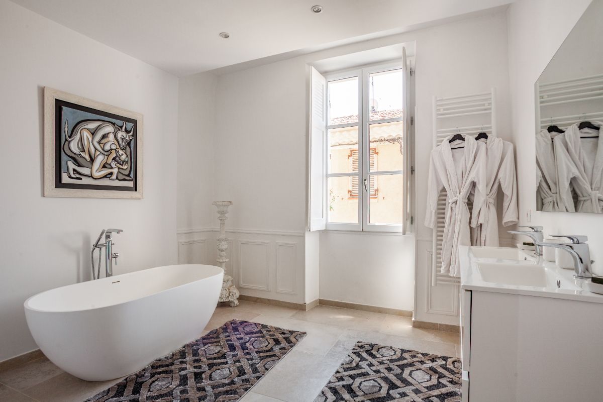 Suite Loft Venisso appartement locatif gay friendly Ansouis dans le Vaucluse