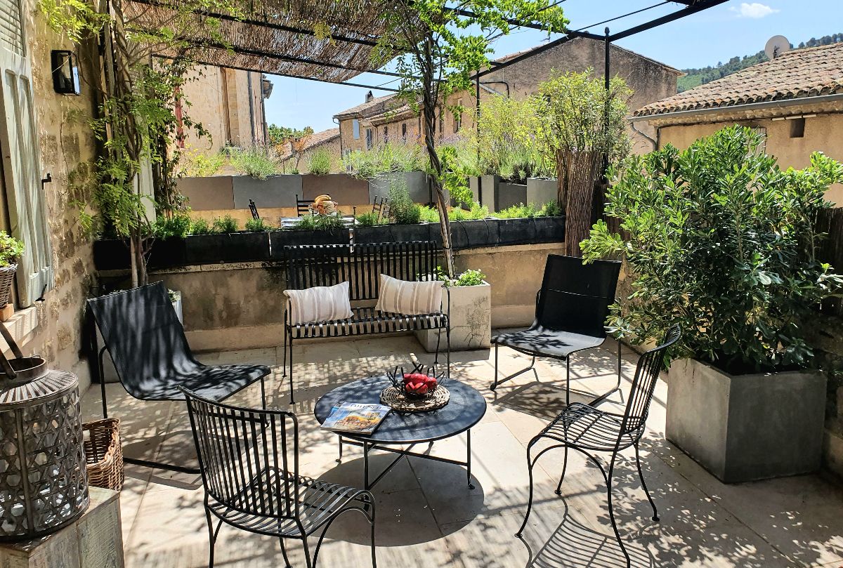 Suite Loft Venisso appartement locatif gay friendly Ansouis dans le Vaucluse