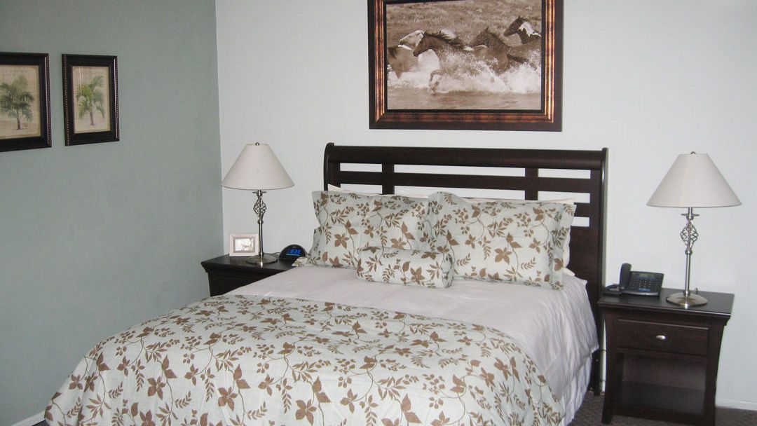 Triangle Inn est une maison d'hôtes exclusivement gay à Palm Springs