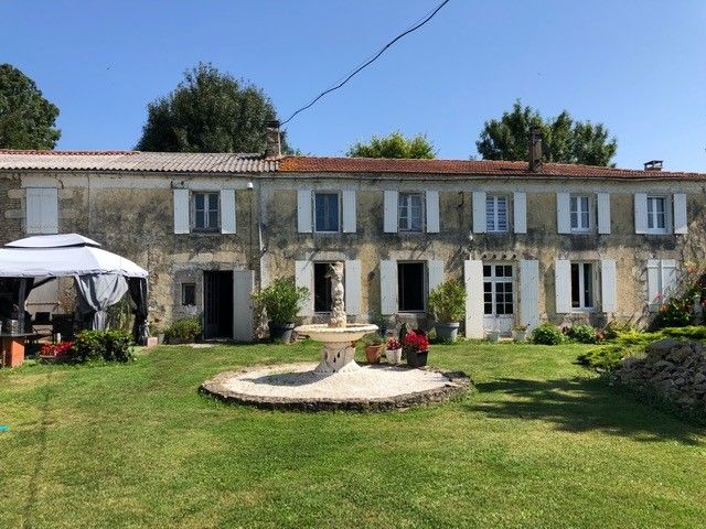 Une maison d'hôtes exclusivement gay à La Rochelle