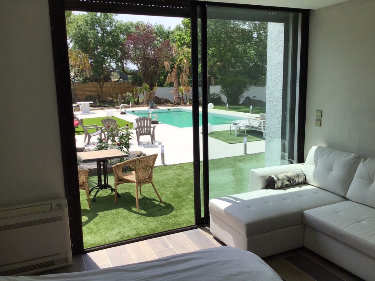 Villa Cascada est une maison d'hôtes exclusivement gay à Agde