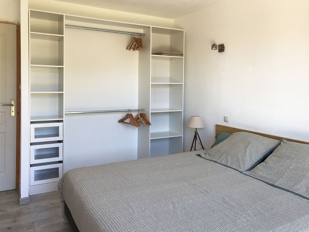 Chambre dans maison en bord de mer sur la Côte de Granit Rose 09