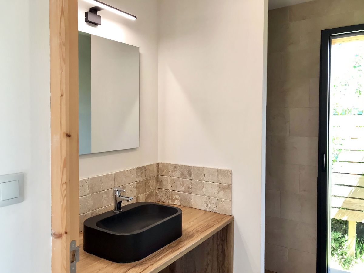 Chambre dans maison en bord de mer sur la Côte de Granit Rose 10