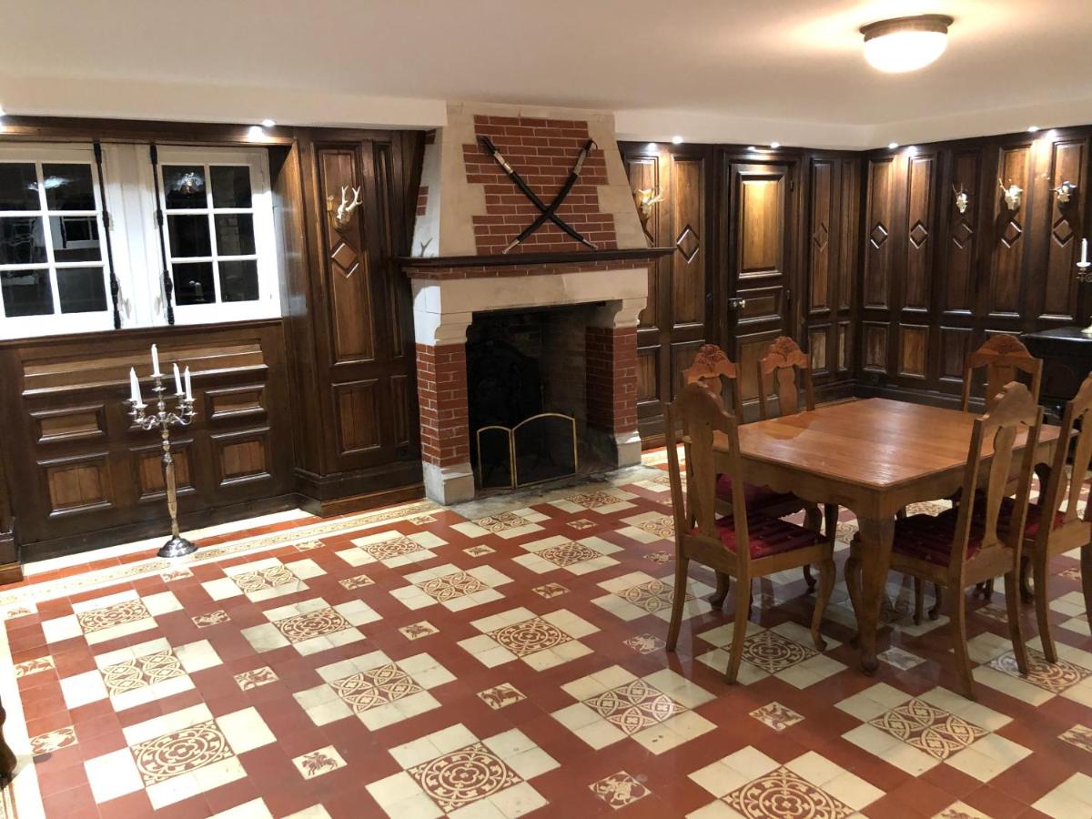 Château du Gué aux Biches 09