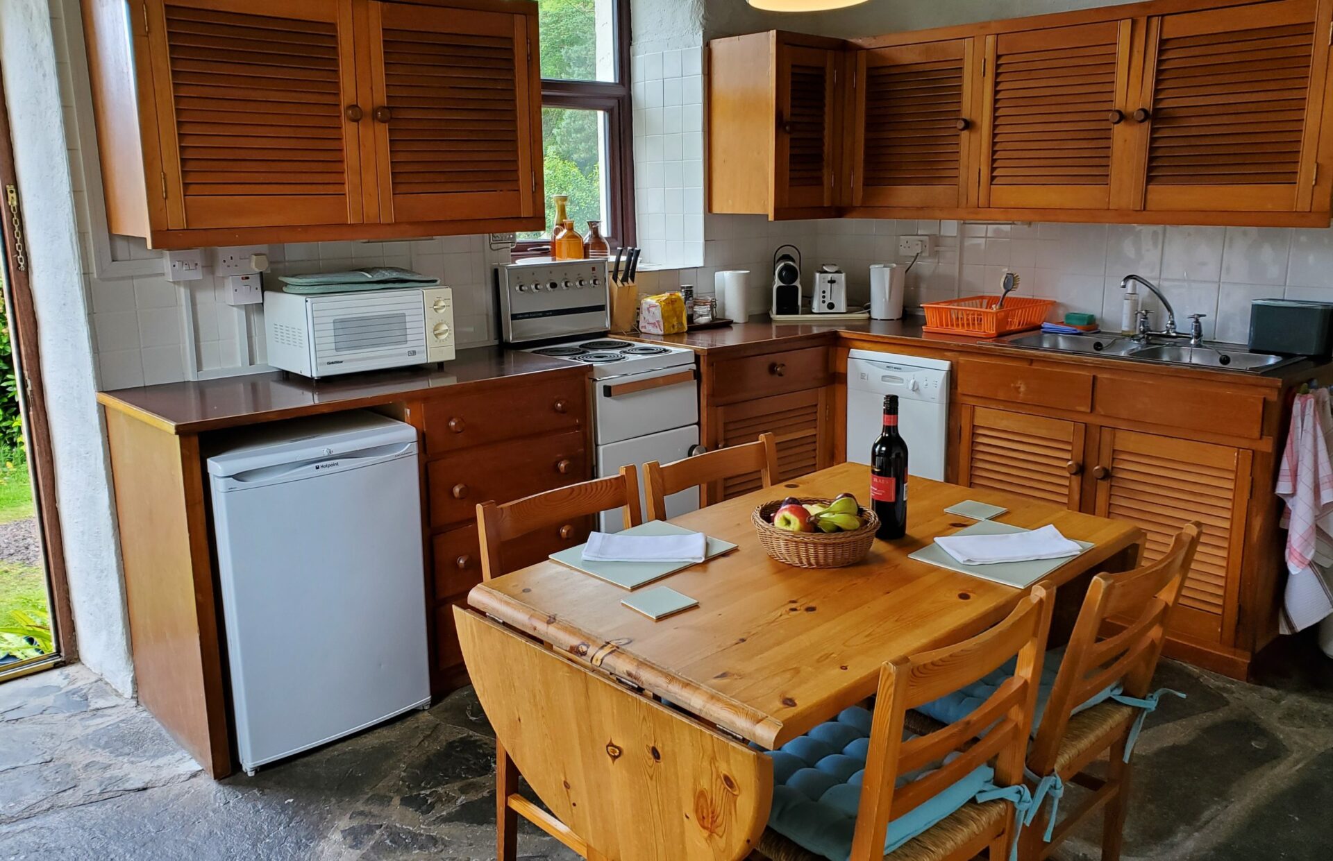 KITCHEN-1-edit-1-scaled