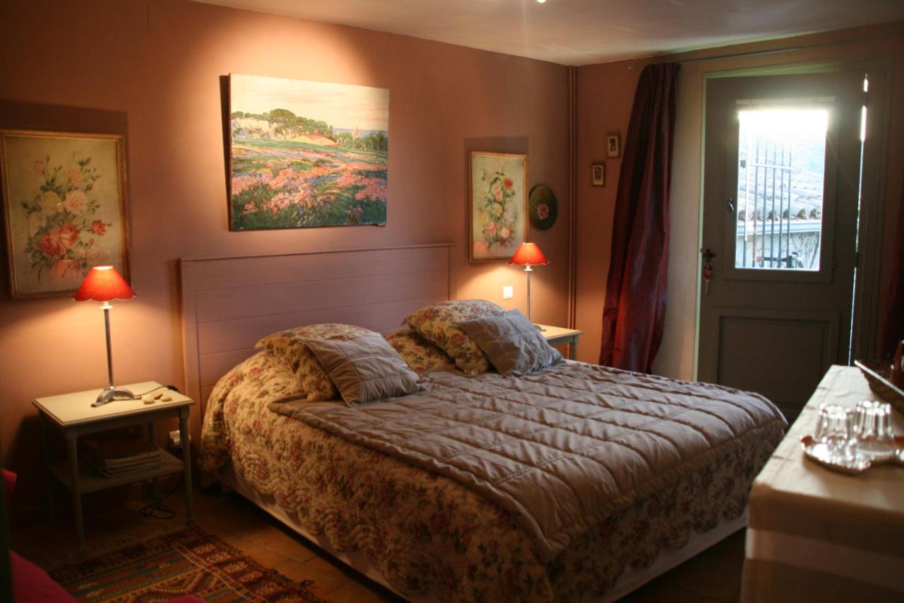 La Maison sur la Colline 06