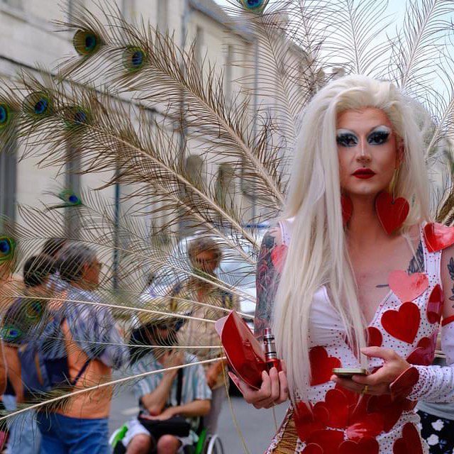 L'histoire derrière la marche de la fierté gay de La Rochelle