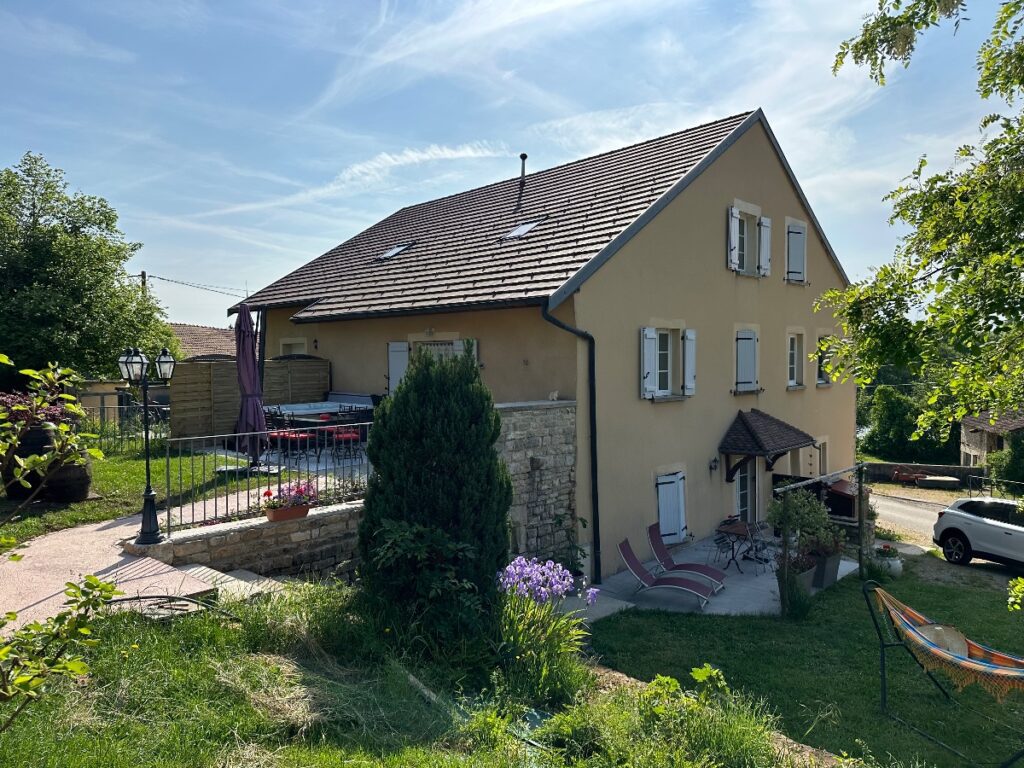 Maison de vacances gay friendly du Jura